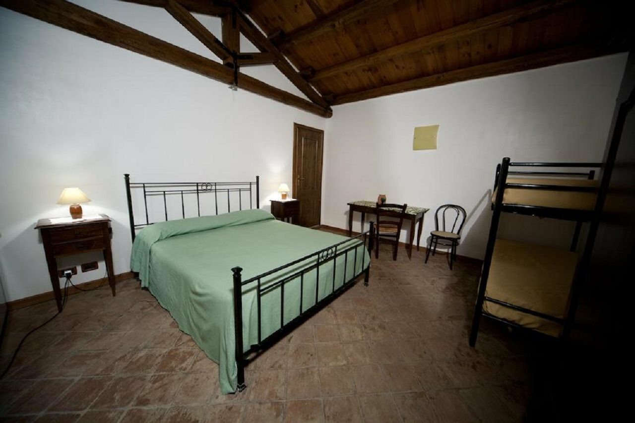 Agriturismo Sant'Agata Piana Degli Albanesi Dış mekan fotoğraf